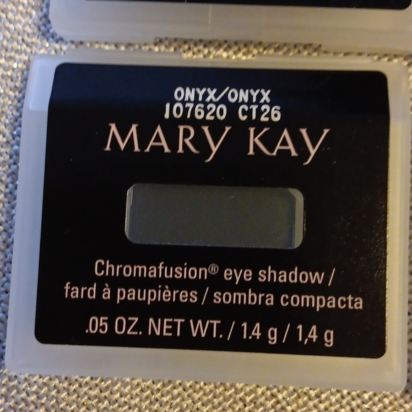 Lot of 6 Mary kay eye shadows. All brand new. See pictures for colors. - Picture 6 of 7